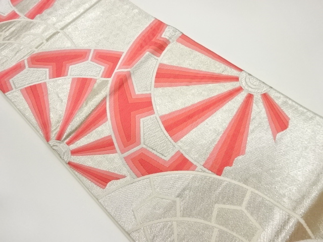 片輪車模様織出し袋帯